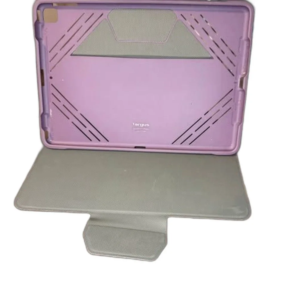 Targus VersaVu Purple Rotating Case for Apple iPad 10th Gen 10.9”